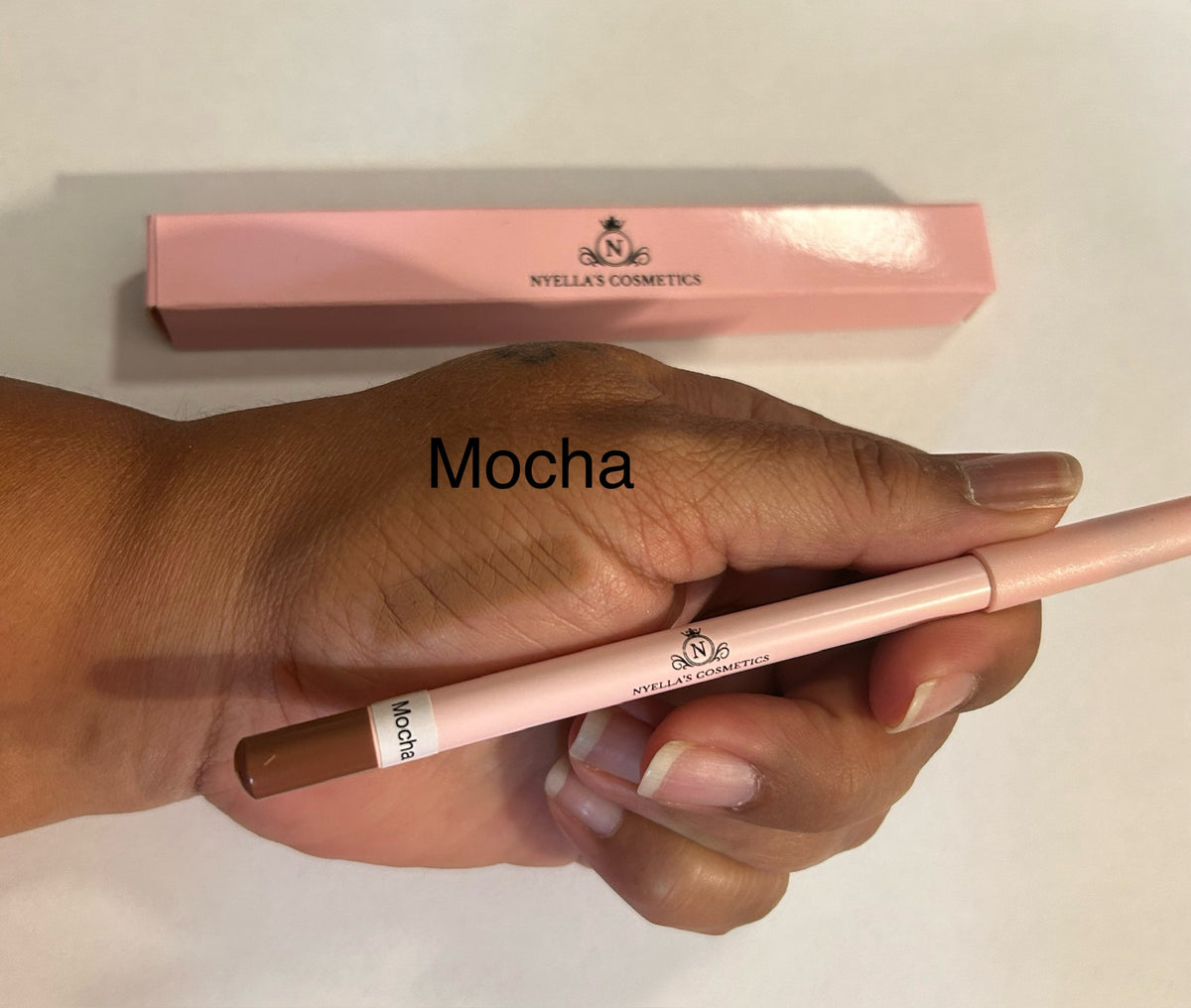 Mocha-lip liner