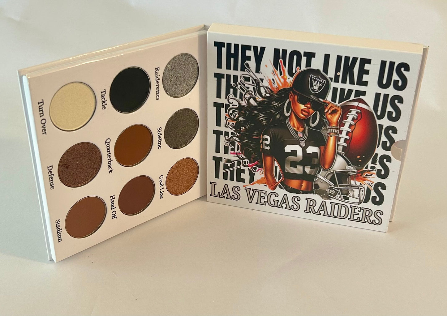 Las Vegas Raiders Eyeshadow Palette