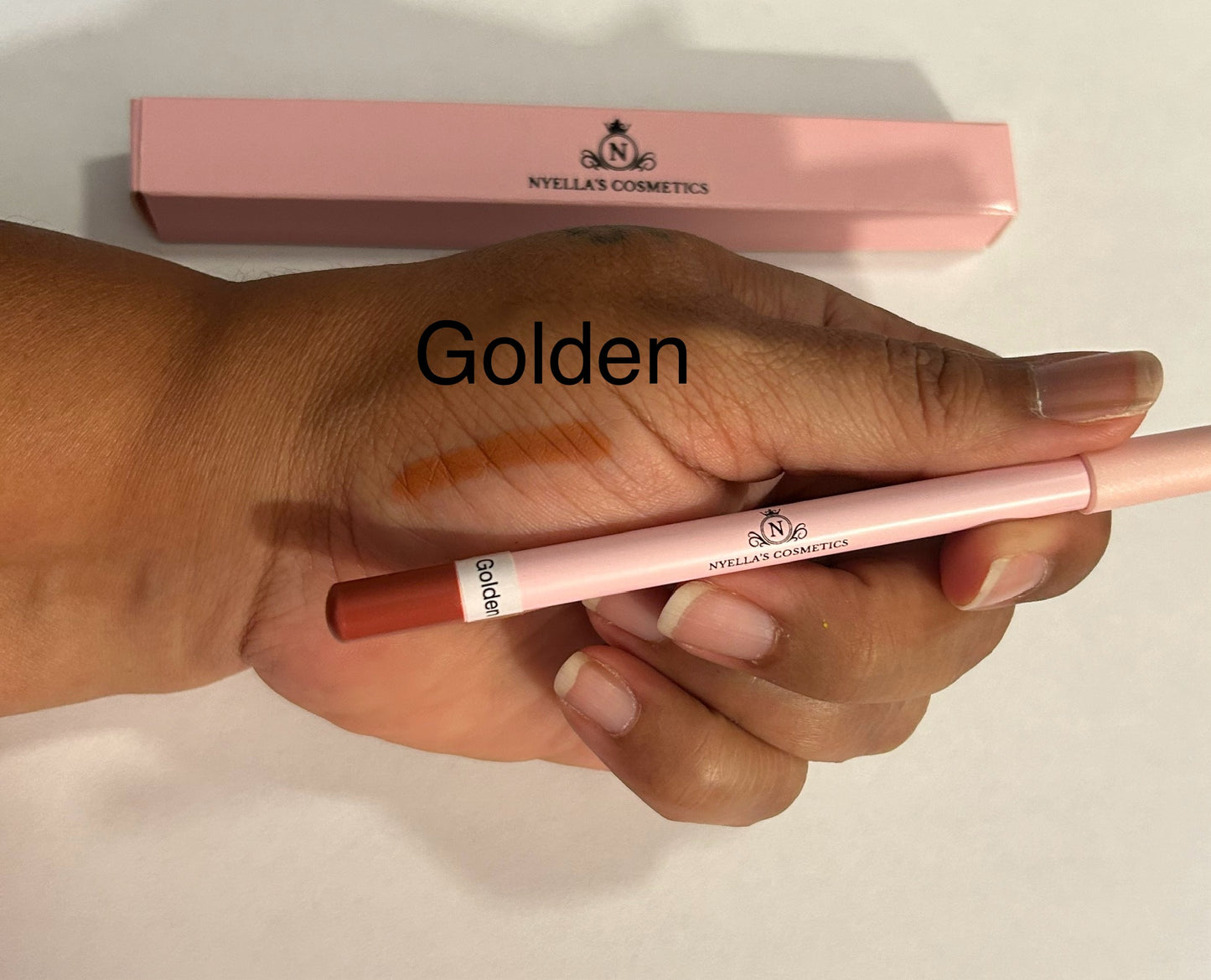 Golden-lip liner