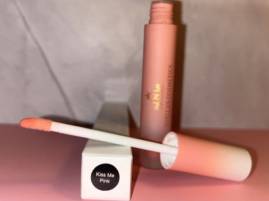 Lip Gloss- Kiss Me Pink