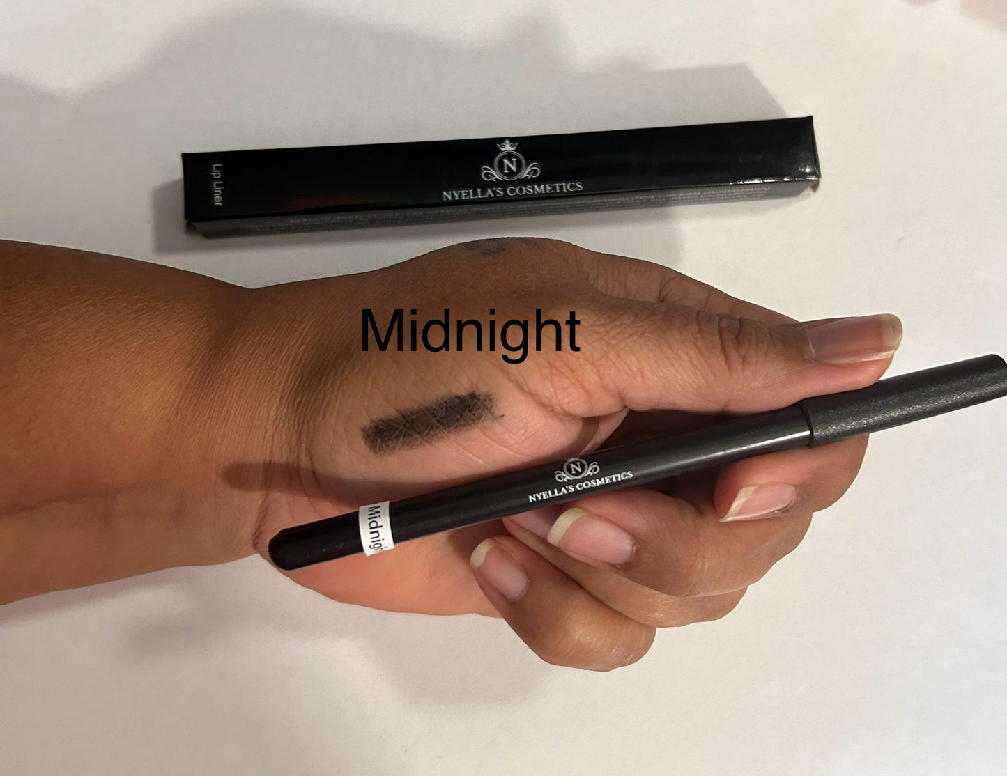 Midnight-lip liner
